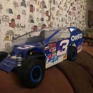 Meet your Posher, Chris